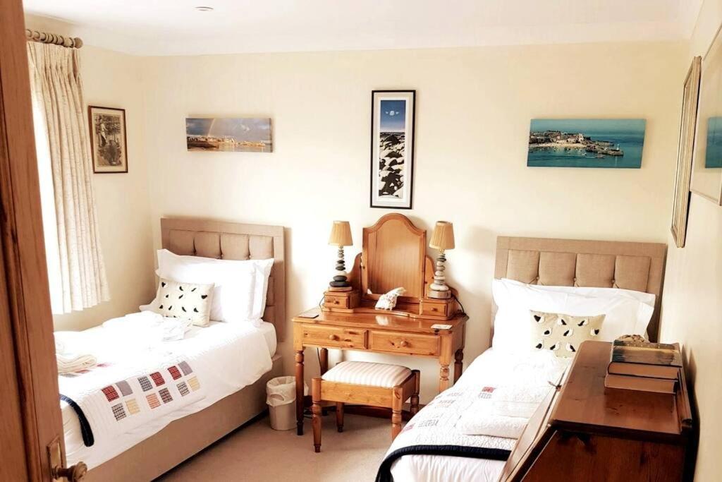 High Quality Detached House With Parking St. Ives Villa Ngoại thất bức ảnh